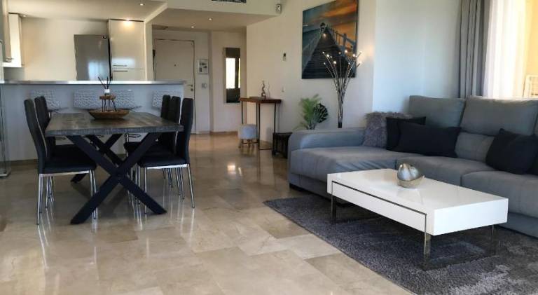 Beautiful holiday apartment with terrace, pool & yard | Next to the beach | Perfect for remote work | Pet-friendly — photo 5