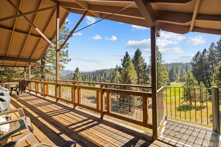 Cabin Garden Valley