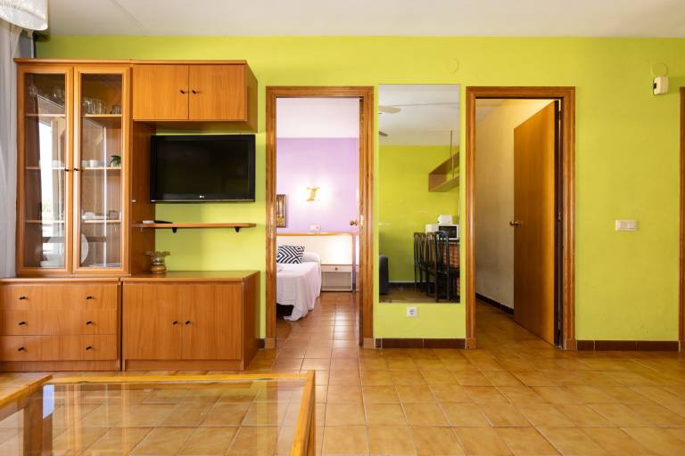Holiday apartment with 2 rooms for 6 persons — photo 5