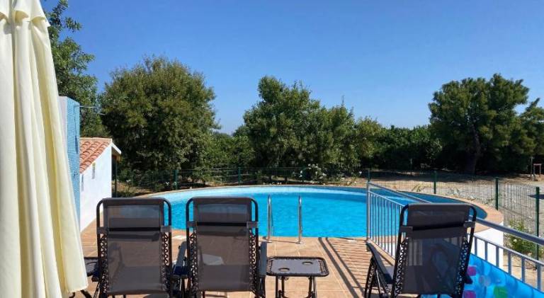 House with pool, hot tub & grill | Good for workation — photo 4