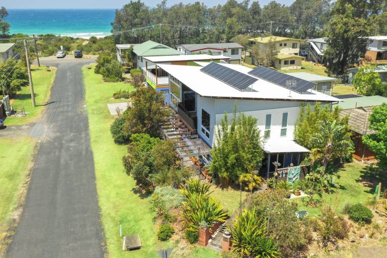 House  Mollymook Beach