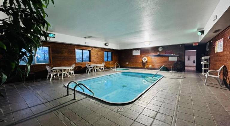 Days Inn by Wyndham North Platte — photo 4