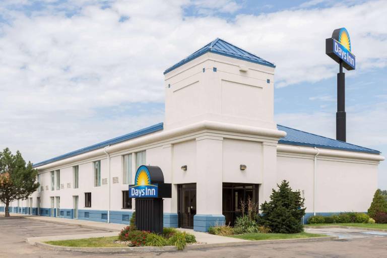 Days Inn by Wyndham Grand Island I-80 — photo 5