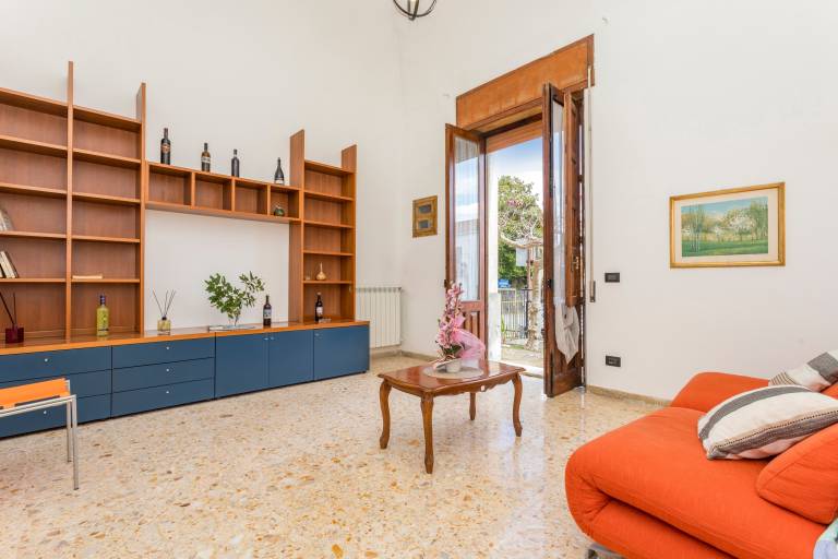 La Papuzzella – Spacious Apartment with Terrace and Scenic Views — photo 2