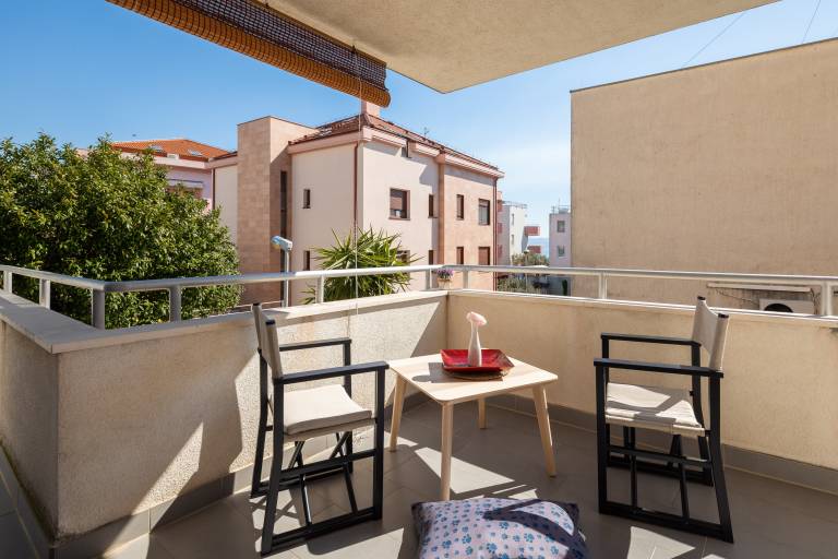 Child-friendly charming rental apartment | Beach view | Next to the beach | Pets are welcome — photo 3