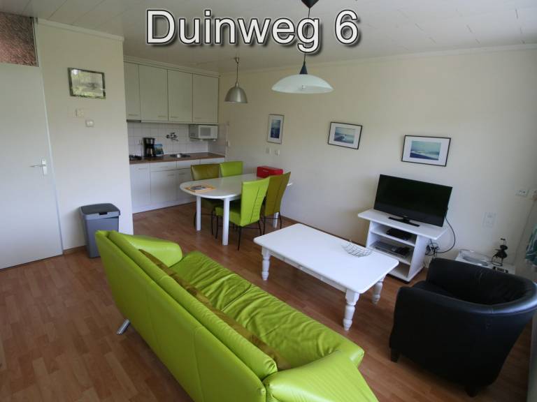 Holiday apartment with pool — photo 3