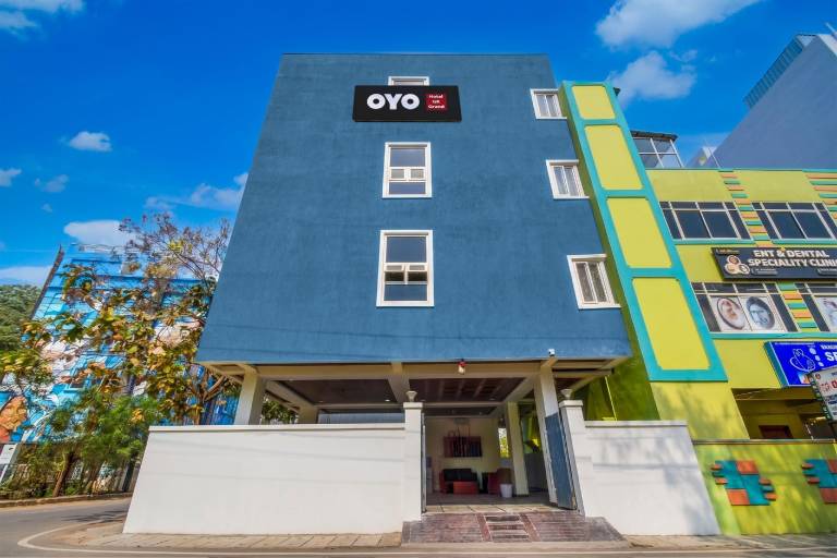 Hotel O GK Grand
