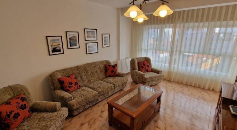 Rental apartment with 3 rooms for 5 persons — photo 2