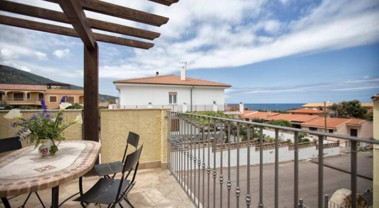 Holiday apartment with 2 rooms for 4 persons — photo 3