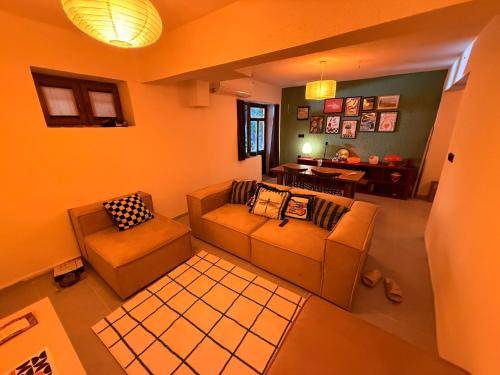 Serviced apartment with garden & patio — photo 5