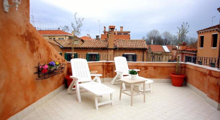 Rental apartment with 2 rooms for 4 persons in Venice