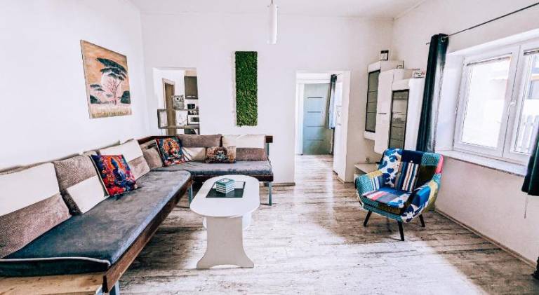 Apartment with garden, patio & grill — photo 4