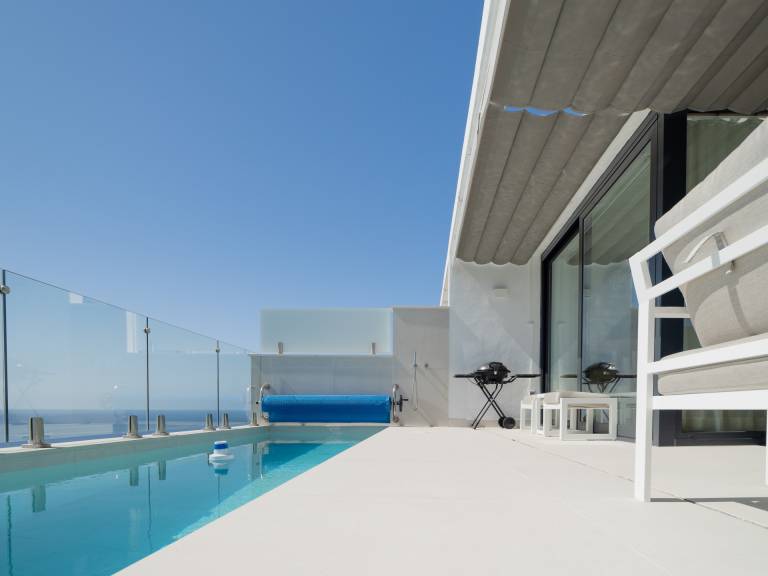Heated pool · Sea views · Luxury and beach LGL 8 — photo 5