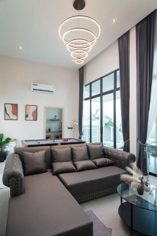 Vacation home with pool, garden & grill in Phetchaburi