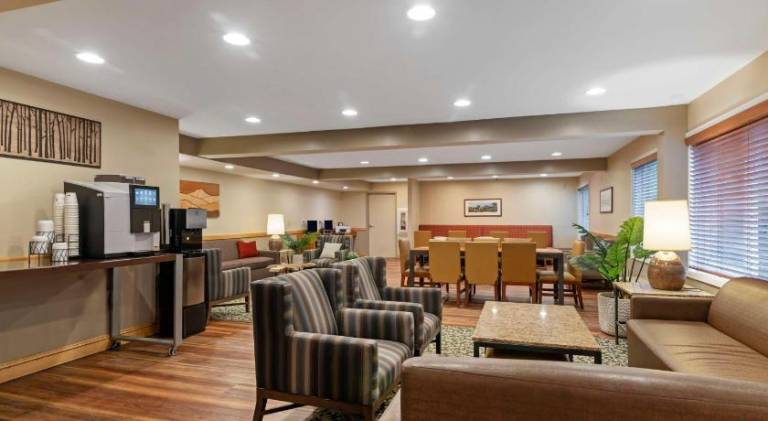 Best Western Plus Windjammer Inn & Conference Center — photo 5