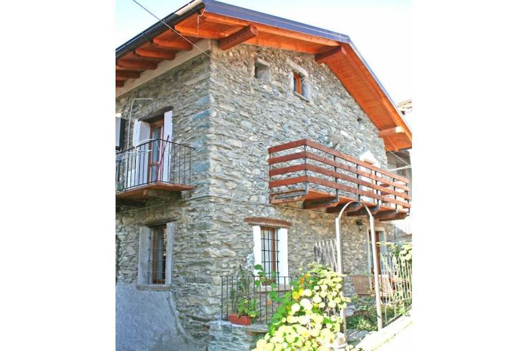Fully equipped wonderful vacation home with patio | Good for workation | Pets are welcome — photo 2