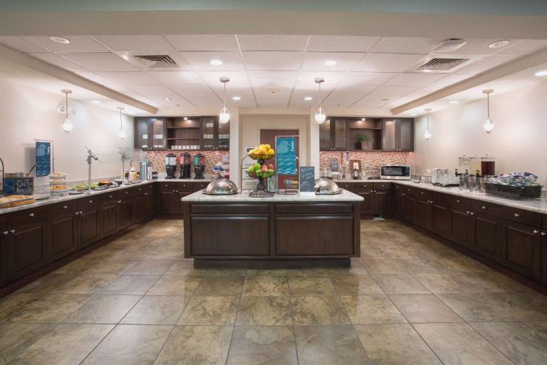 Homewood Suites by Hilton Phoenix-Avondale — photo 4