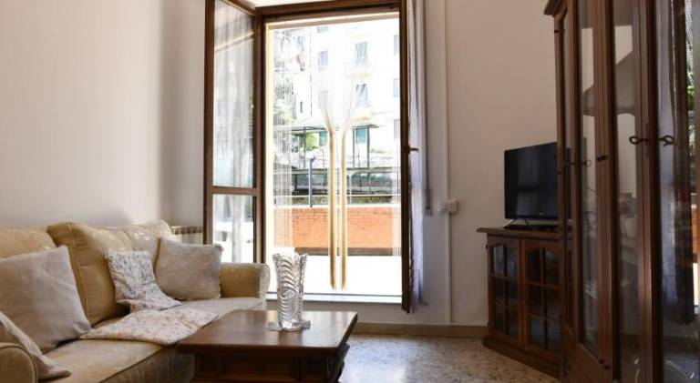 Apartment with 2 rooms for 4 persons — photo 2