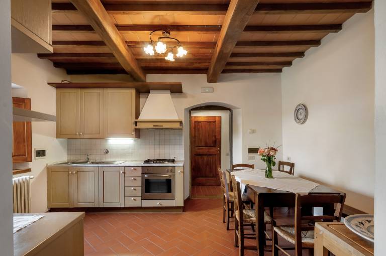 Tenuta Branca – Magione Apartment with Pool for 6 Guests in Chianti — photo 4