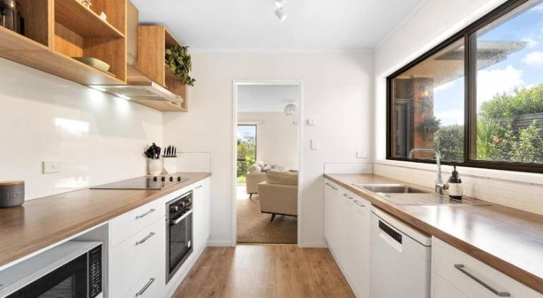 House with 2 rooms for 5 persons — photo 3