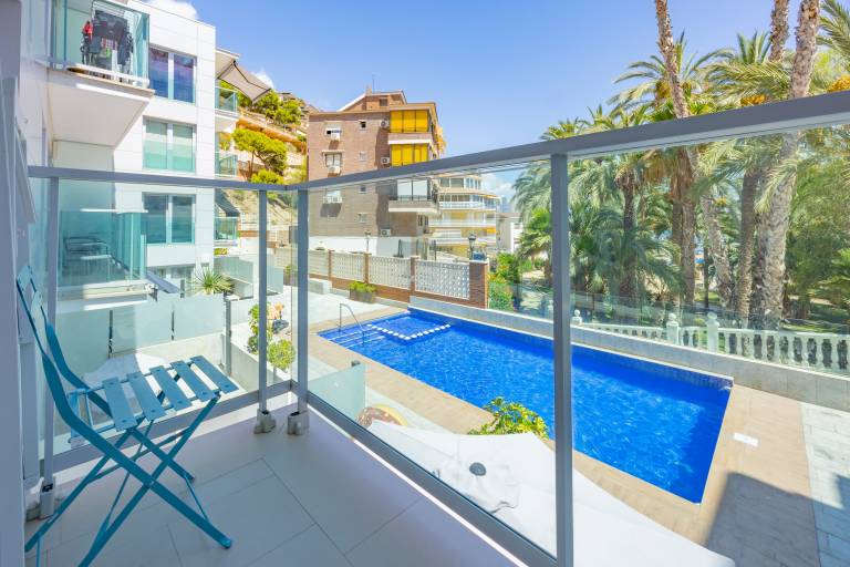 Apartment 'Playa De Poniente' with Sea View, Wi-Fi and Air Conditioning — photo 2