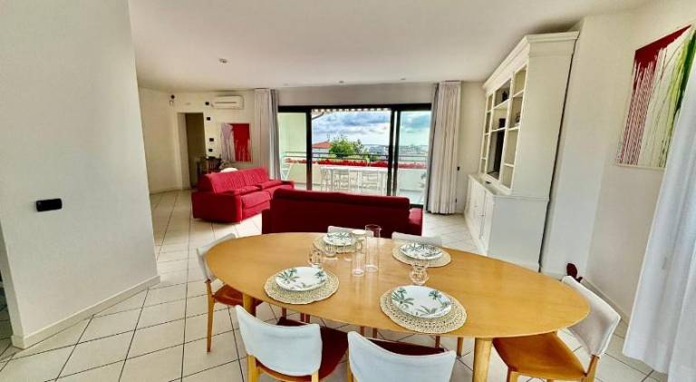 Luxury Pentohuse near the Beach — photo 3