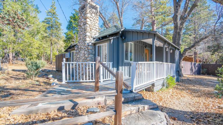 Cabin Pine Cove