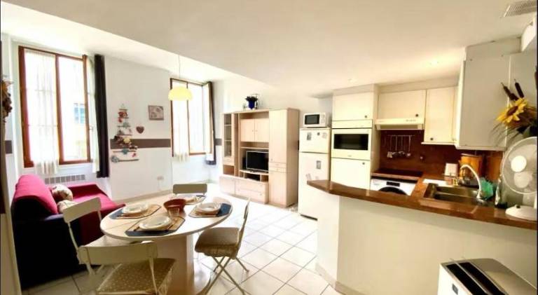 Beautiful rental apartment | Near Castle Hill | Beach nearby | Dogs allowed — photo 3