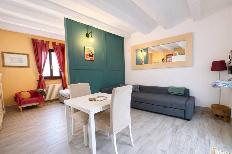 Ferienhaus mit Hund in Jesi, Marken f&uuml;r max. 4 Personen