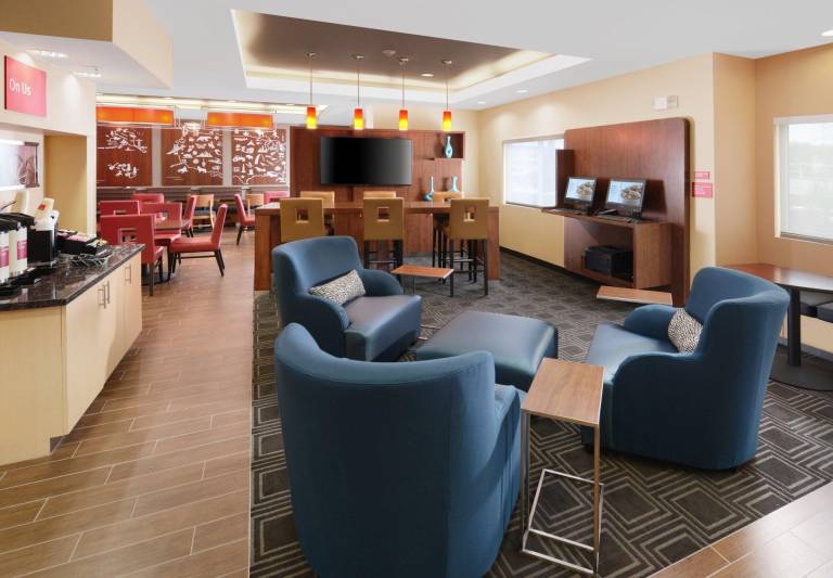 TownePlace Suites by Marriott Laredo — photo 2