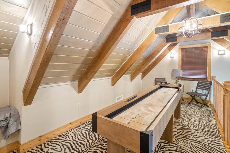 Child-friendly charming cabin with barbecue & hot tub | Mountain view | Pets allowed — photo 5