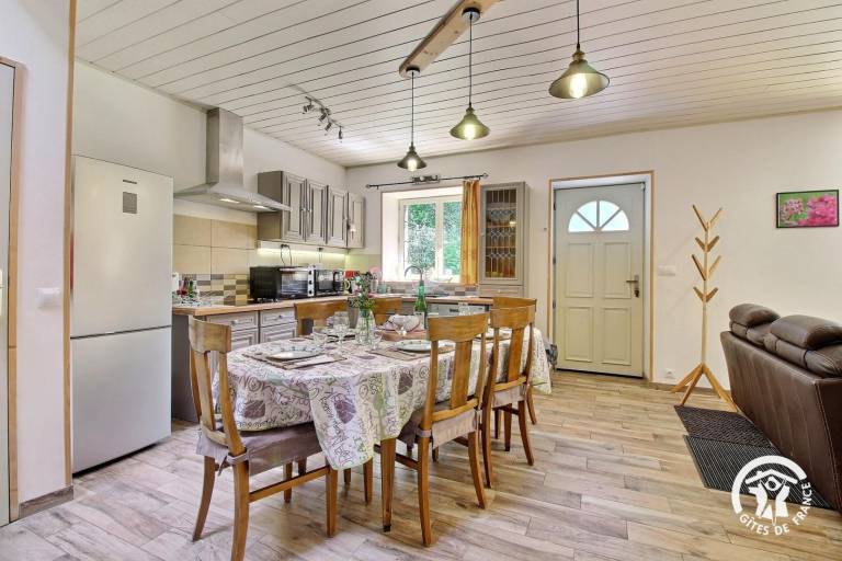 Lovely gite with garden, barbeque & terrace | Pets allowed — photo 3