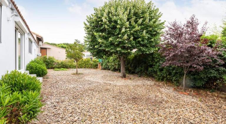 House with garden in Agde