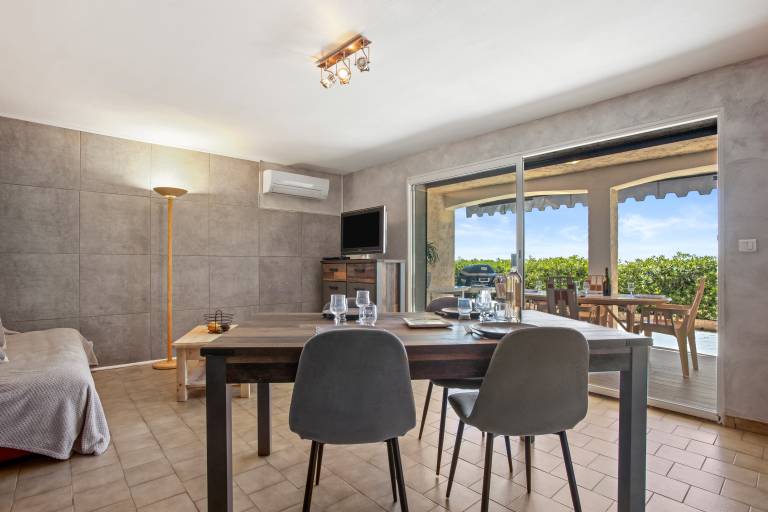 'Appart Rez De Jardin Vue Mer' – Sea View Apartment with Private Terrace and Wi-Fi — photo 4