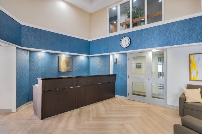 Comfort Inn — photo 3