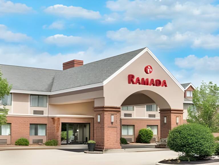 Ramada by Wyndham Vandalia in Vandalia, IL