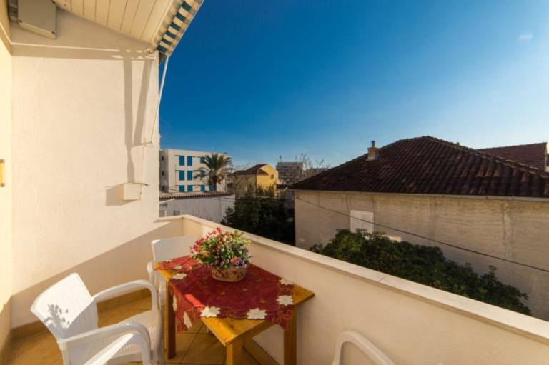 Rental apartment with yard & terrace | Sea view | Beach nearby | Pets allowed — photo 2