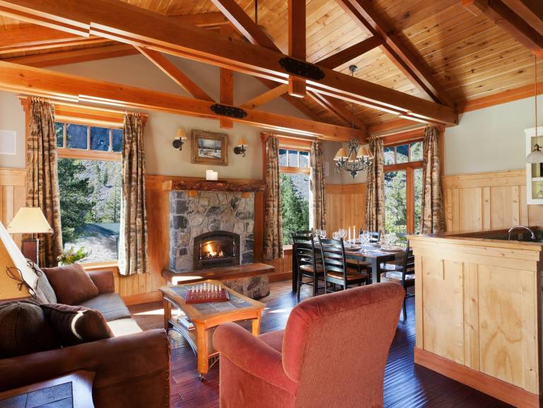 Tamarack Lodge in Mammoth Lakes, CA