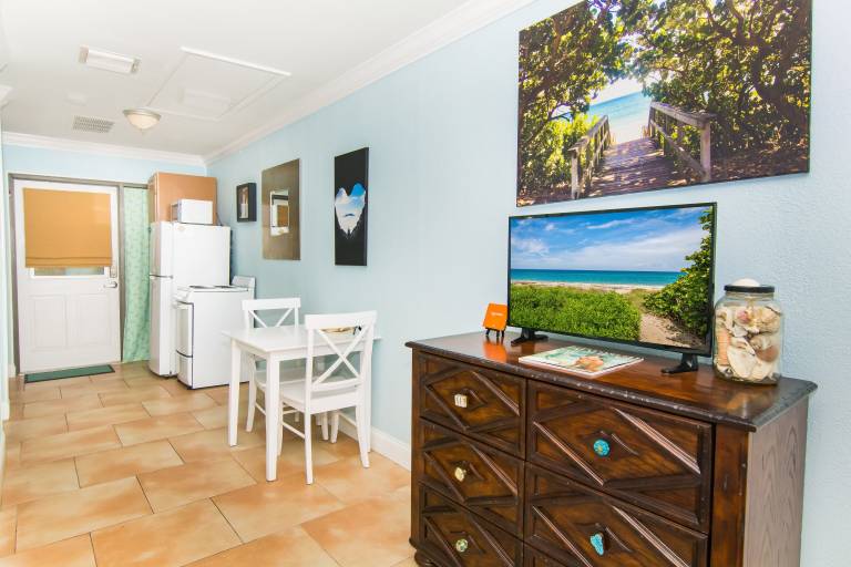 House Juno Beach