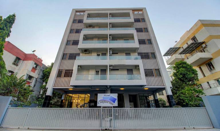 comfort inn baner