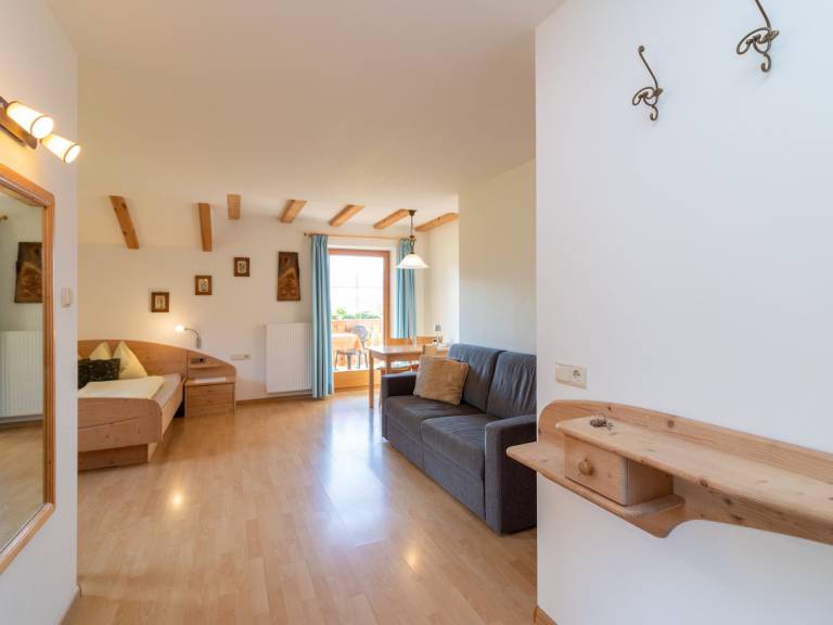 Apartment "Stinerhof - Schlernblick" with Mountain View, Wi-Fi, Balcony & Garden — photo 5