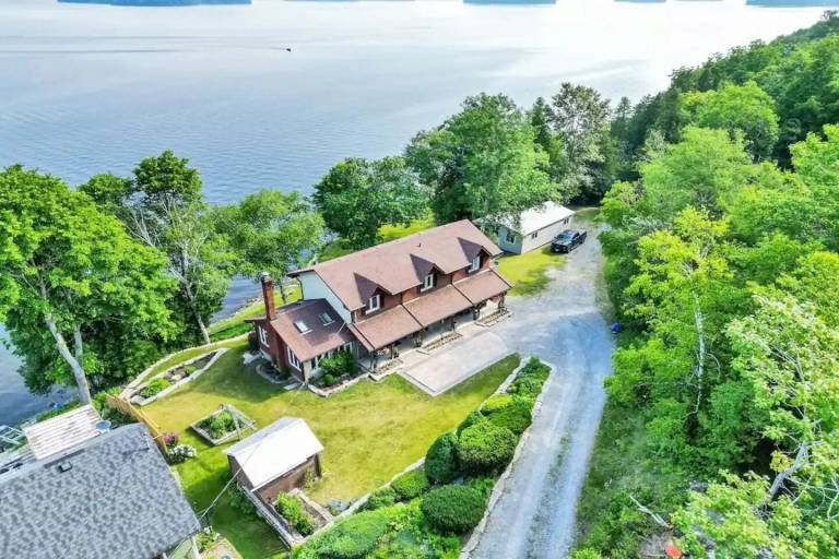 Cabin Gores Landing