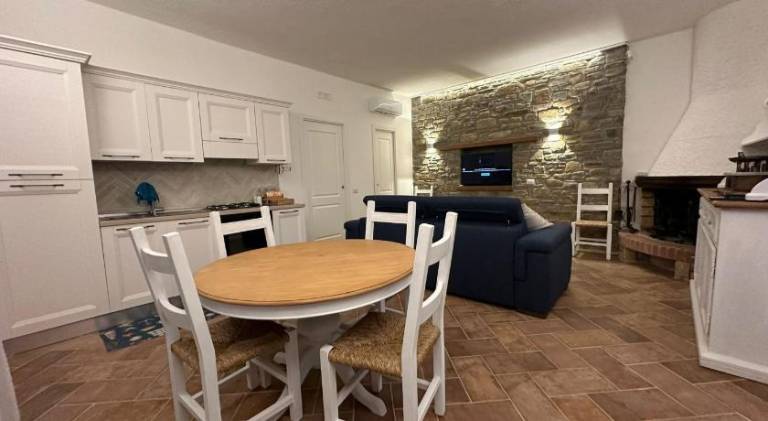 Vacation home with garden, patio & grill | Dogs allowed — photo 4