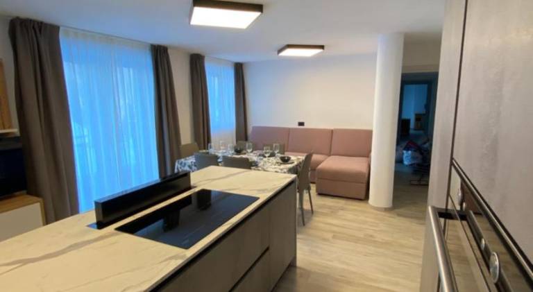 Rental apartment with garden, patio & hot tub | Next to the ski | Good for workation | Pet-friendly — photo 2
