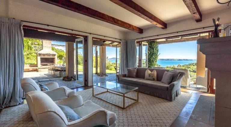 Vacation home with 8 rooms for 18 persons — photo 2
