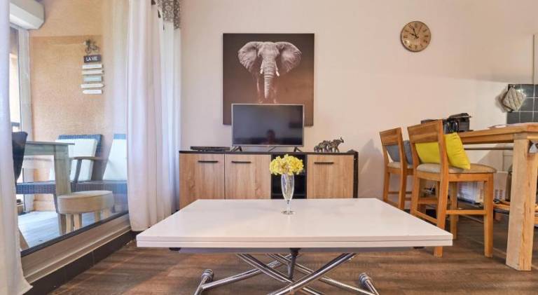 Beautiful apartment with pool | Pet-friendly — photo 5