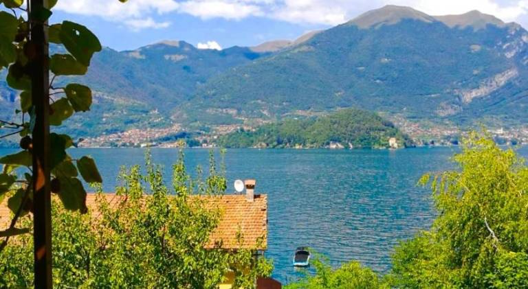 Holiday apartment with 2 rooms for 5 persons — photo 3
