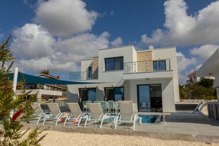 Vivenda  Paphos
