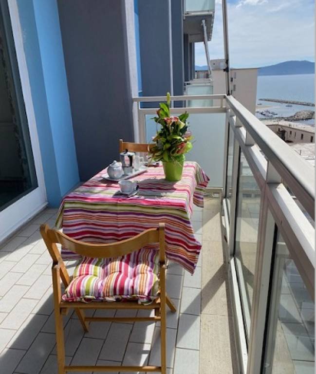 Holiday apartment with patio | Sea view — photo 2