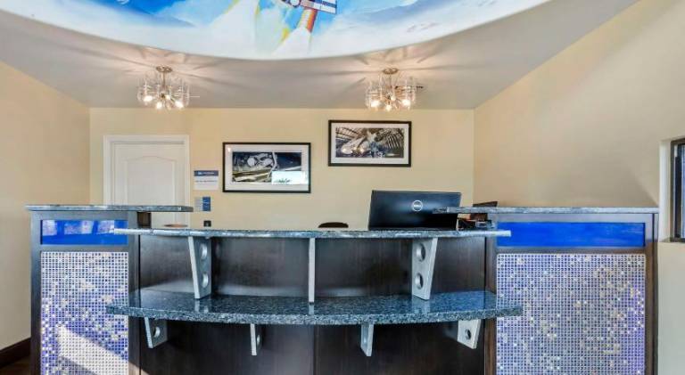 Best Western Space Age Lodge — photo 4